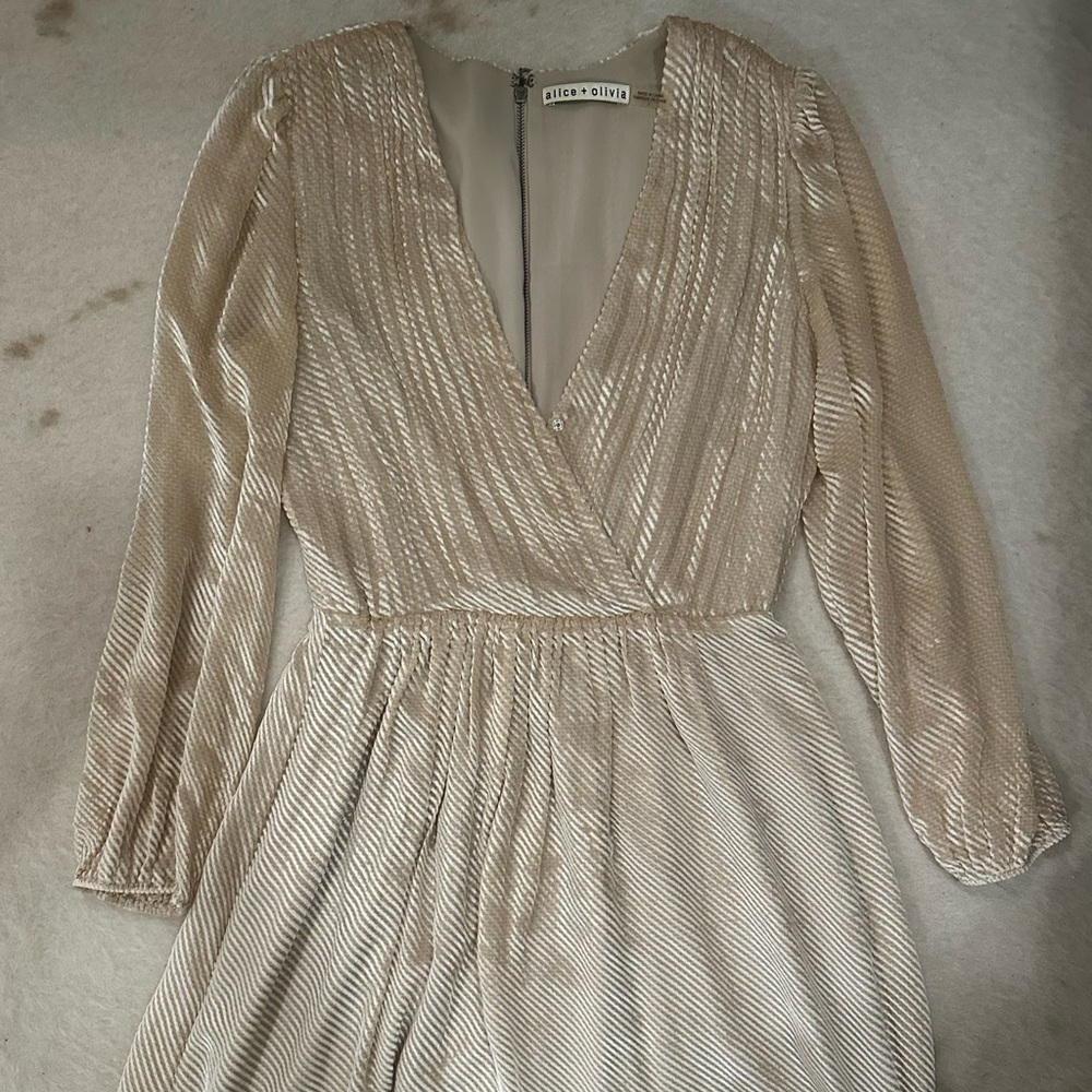 Alice & Olivia Cream Metallic Dress